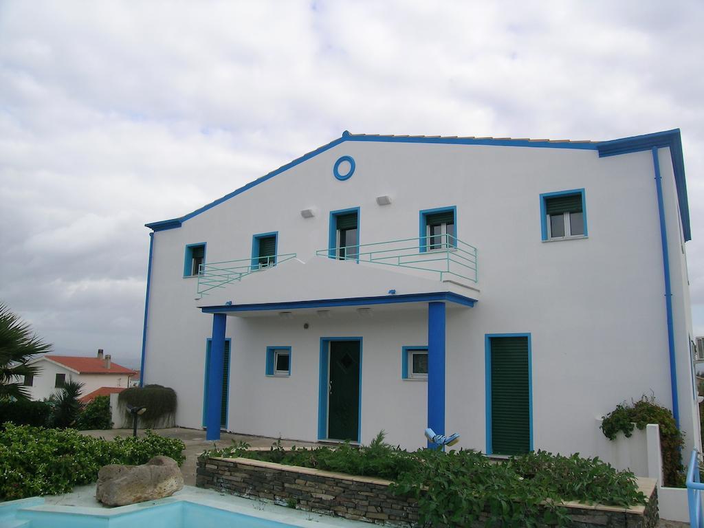 Villa Acquamarina 칼라세타 외부 사진